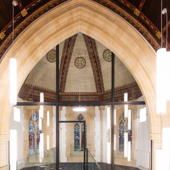 Compatible with doors up to 3000mm with 'halo' style installation and doorframe sitting within the glazing (no full height framework).