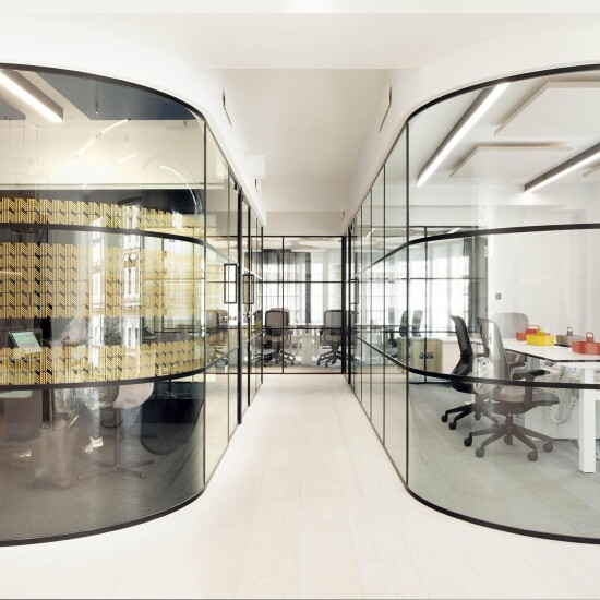 Loft 20 uses a slender framework.