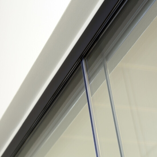 Head, base and abutment profile sections are 54mm x 27mm. The deflection head profile also matches both Pure 20 and Pure 100 respectively.